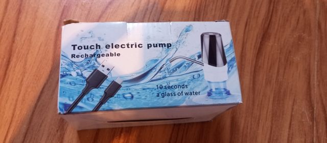 Dispensador de agua eléctrico