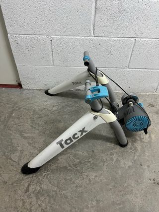 Rodillo tacx flow interactivo