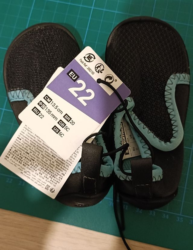 Zapatillas primeros pasos decathlon