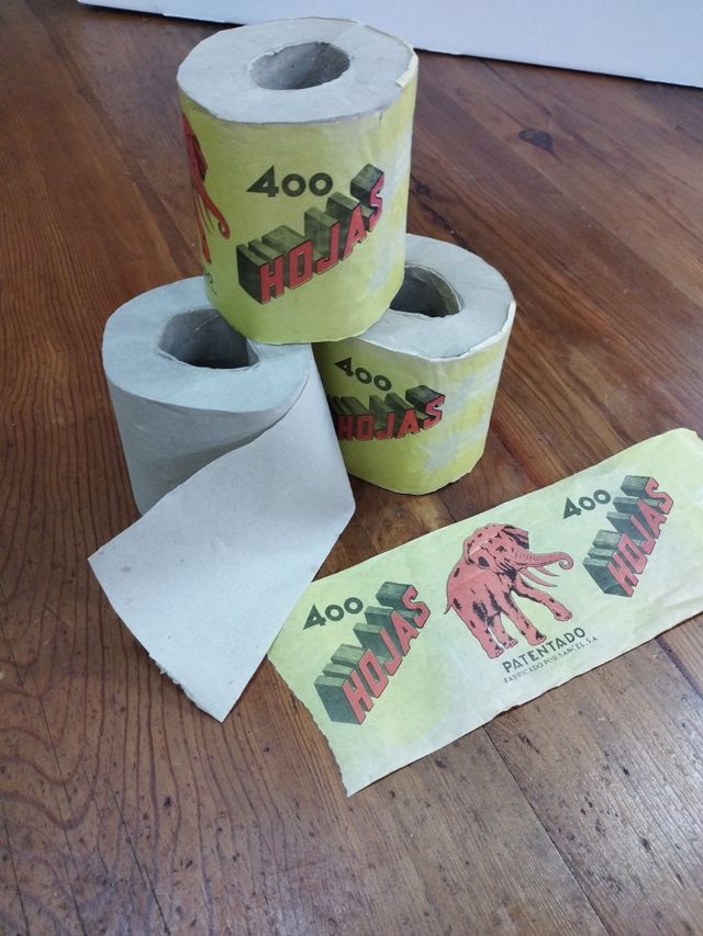 Papel higiénico elefante antiguo