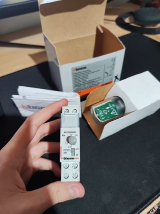 Bticino F11P1 BTDIN - Relè modulare 16A 230V