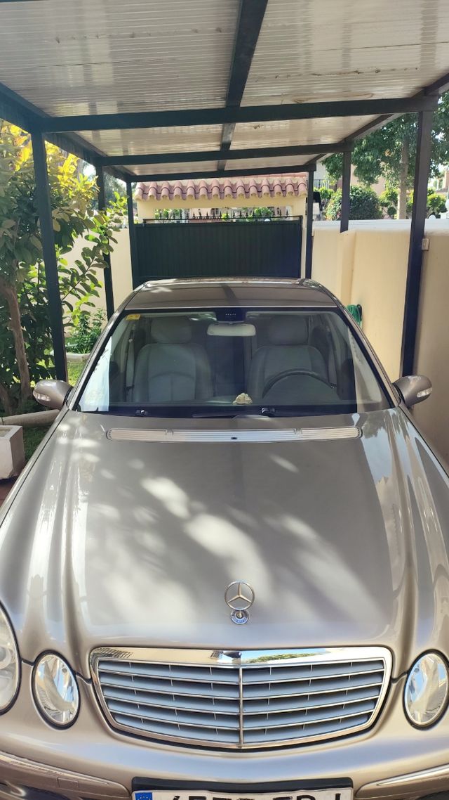 Mercedes-Benz Classe E (214) 2006