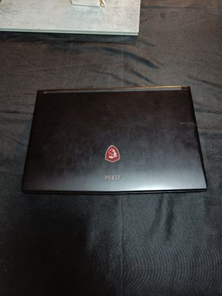 MSI GL72MVR 7RFX