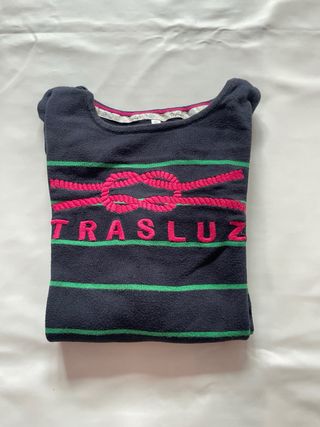 Jersey azul marino trasluz