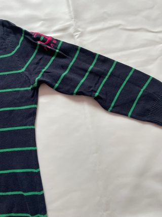 Jersey azul marino trasluz