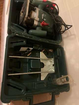 Fresadora bosch 1200 ae