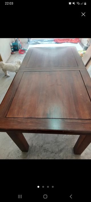 Mesa de madera maciza 