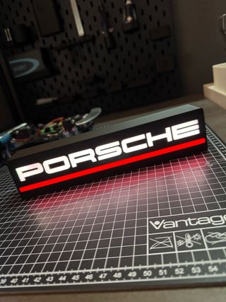 Letrero iluminado Porsche
