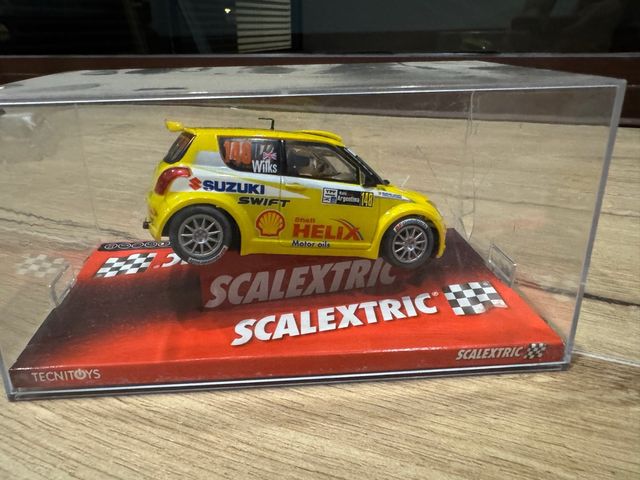 Auto Scalextric Suzuki Swift