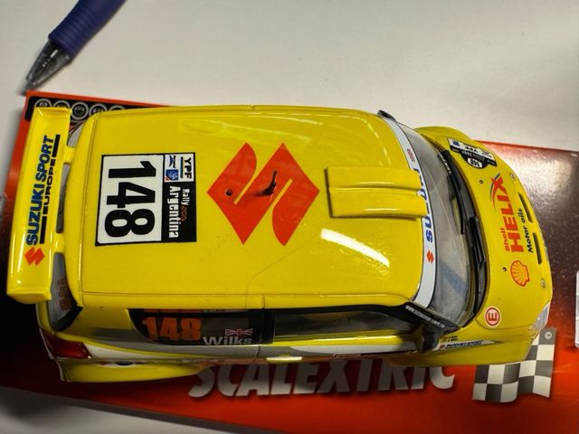Auto Scalextric Suzuki Swift