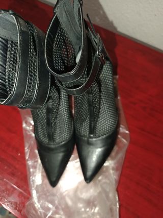 Botines o zapatos transparentes 