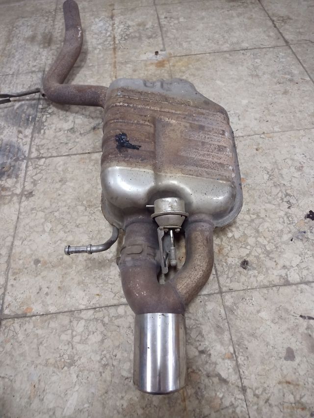 Escape original audi s8