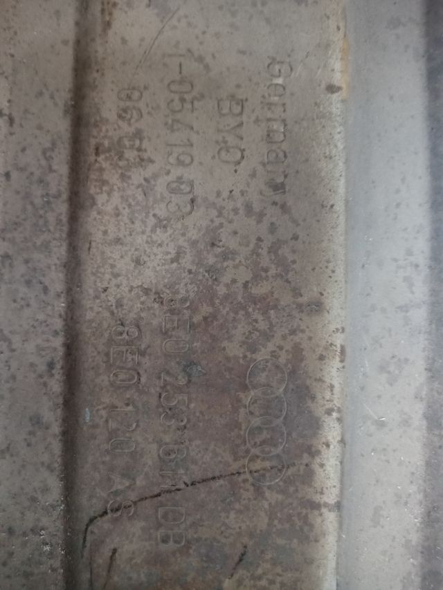 Escape original audi s8