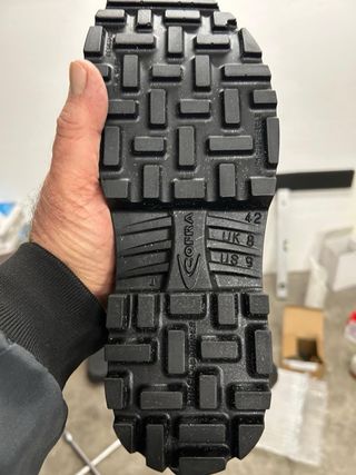 Stivali antifortunio con calzini termici