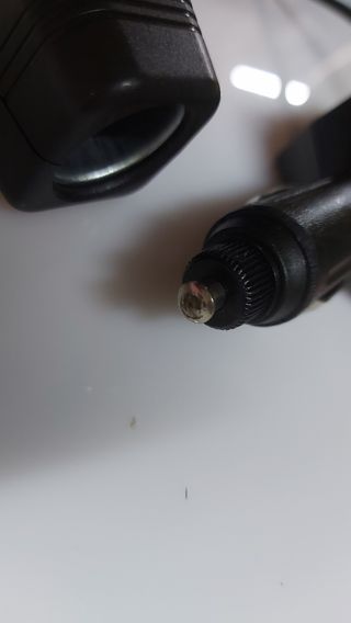 Transformador Isqueiro 24V para 12V