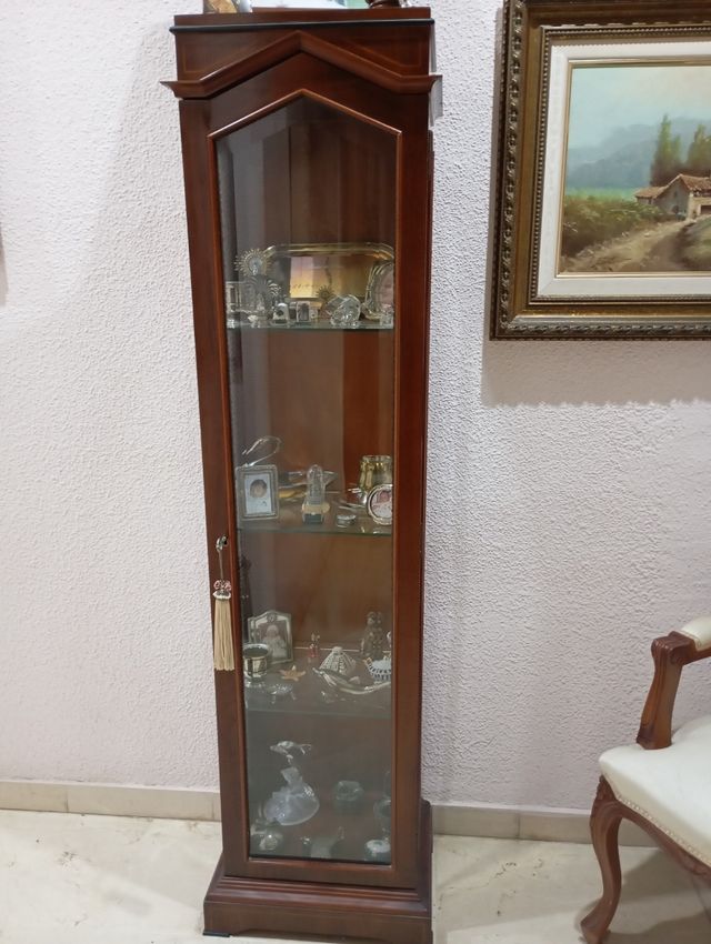 Vitrina marquetería