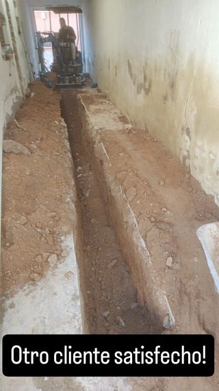 Mini excavadora 1TN Movimientos de tierra y zanjas