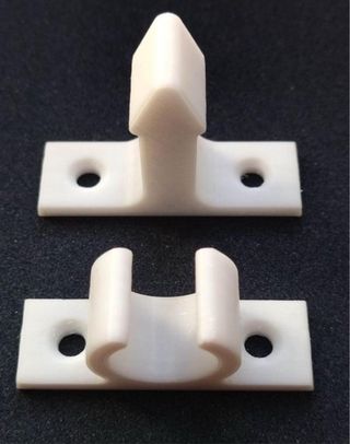 Retenedor de puerta para caravana 
