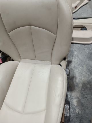 Juego Asientos Mercedes W211 '03 Beige