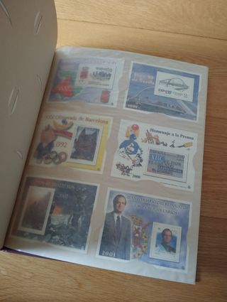 La España contemporánea en sellos de correos