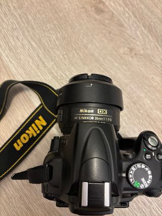 Nikon D5000 Reflex Camara con dos lentes