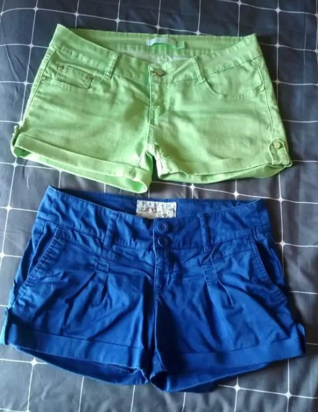 2 shorts chica