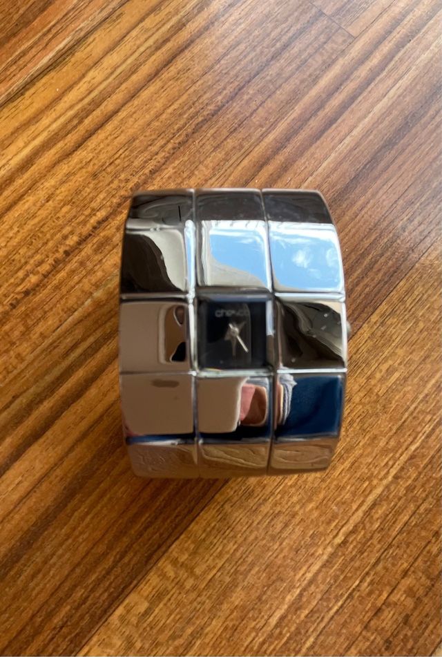 Reloj Chesco