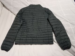 Cazadora plumas ECOALF talla M verde.