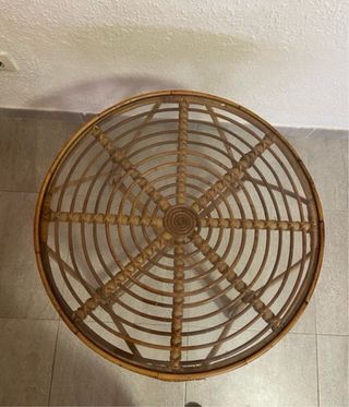 2 Sillas y mesa de bambú con cojines verdes