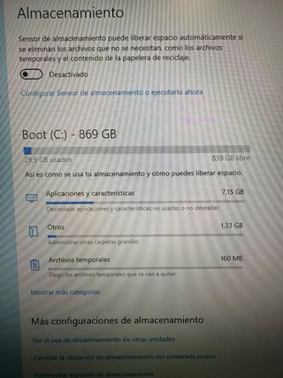Ordenador sobremesa MEDION + monitor + teclado