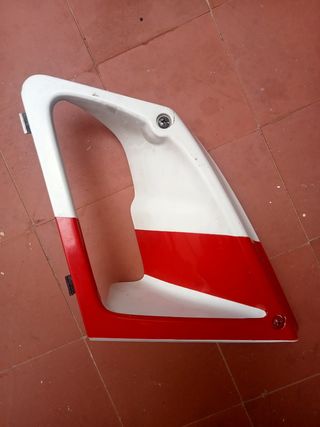 Honda CBR 600 F2 registro lateral tapa