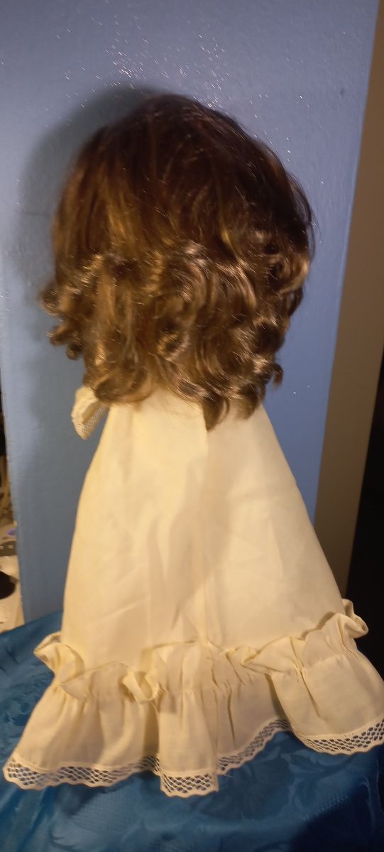 Damina zambelli h. 42cm.anni '70