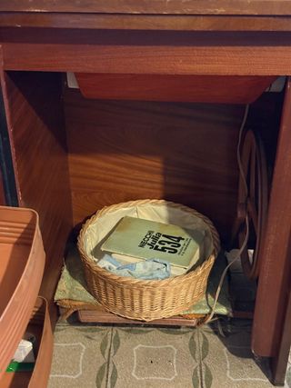 Macchina da cucire d'epoca Necchi Julia 534