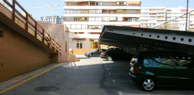 Plaza parking Rincón de Loix