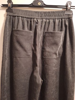 Pantalón Zara gris oscuro T S