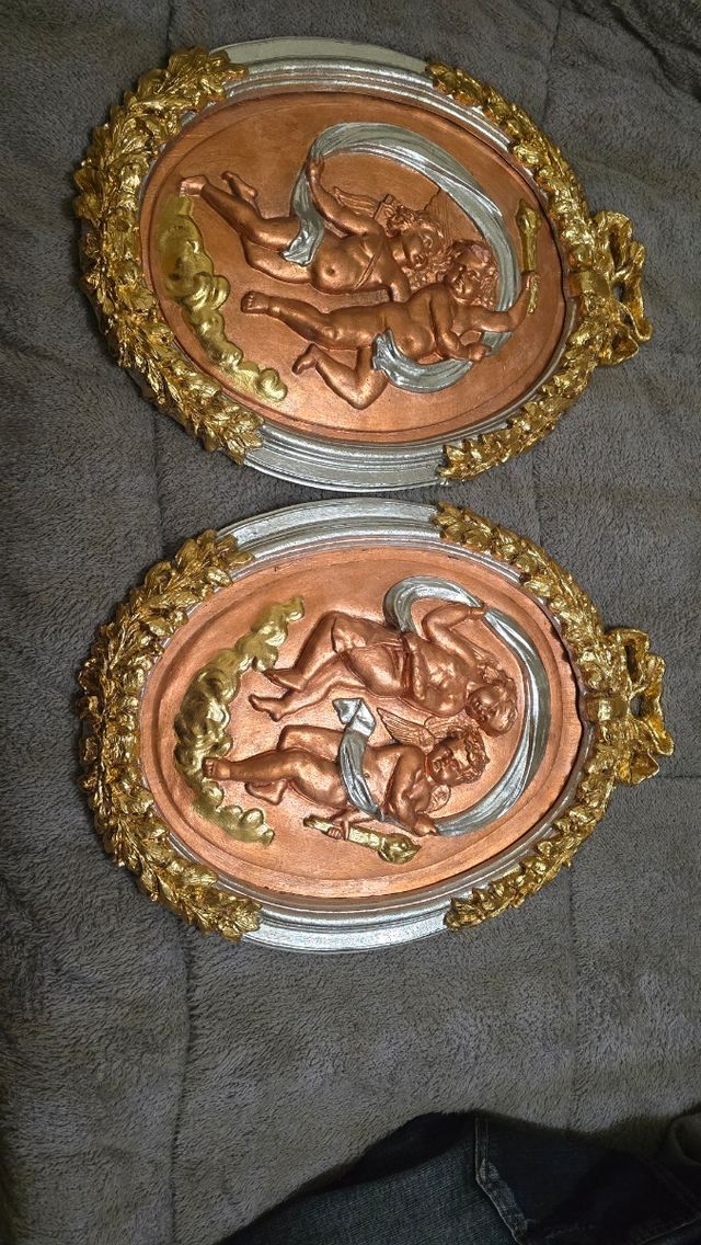 2 Bonitos cuadros en relieve pan de oro