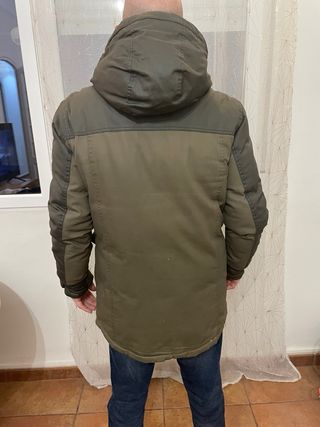 Abrigo tres cuartos Zara