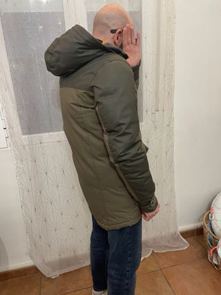 Abrigo tres cuartos Zara