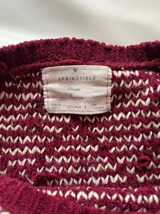 Jersey burdeos con estampados springfield