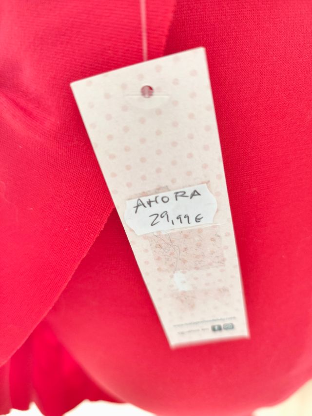 Falda roja de tubo NUEVA