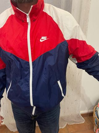 Chaqueta chandal impermeable cortavientos NIKE