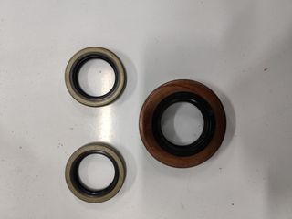 Retenes eje trasero Seat 124 131 132 1430