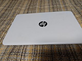 Portátil HP Stream 14-ax003ns