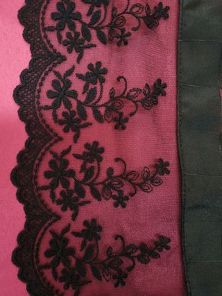 DELANTAL NUEVO negro con transparencia y puntilla