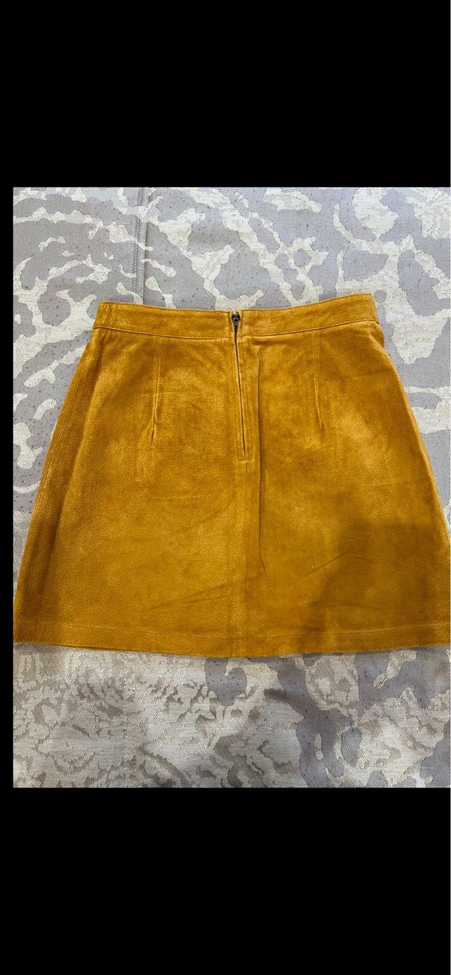 2 Faldas Stradivarius talla XS