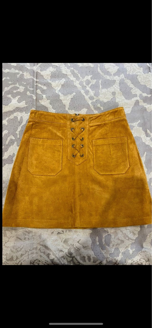 2 Faldas Stradivarius talla XS