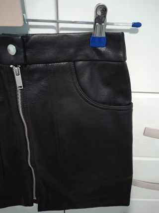 Minifalda símil cuero