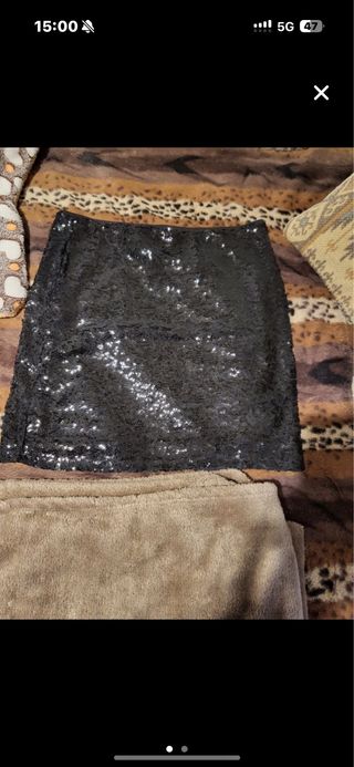 falda negra lentejuelas