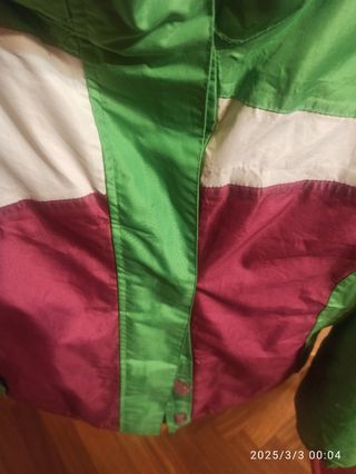Chaqueta Chubasquero. Unixes.