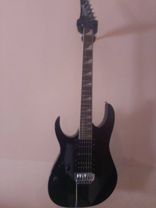 Chitarra elettrica mancina Ibanez 